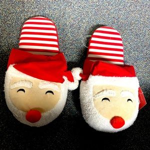 NWT Santa slippers size L